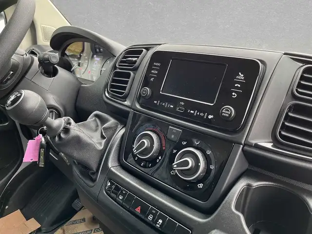 Fiat Ducato view 5