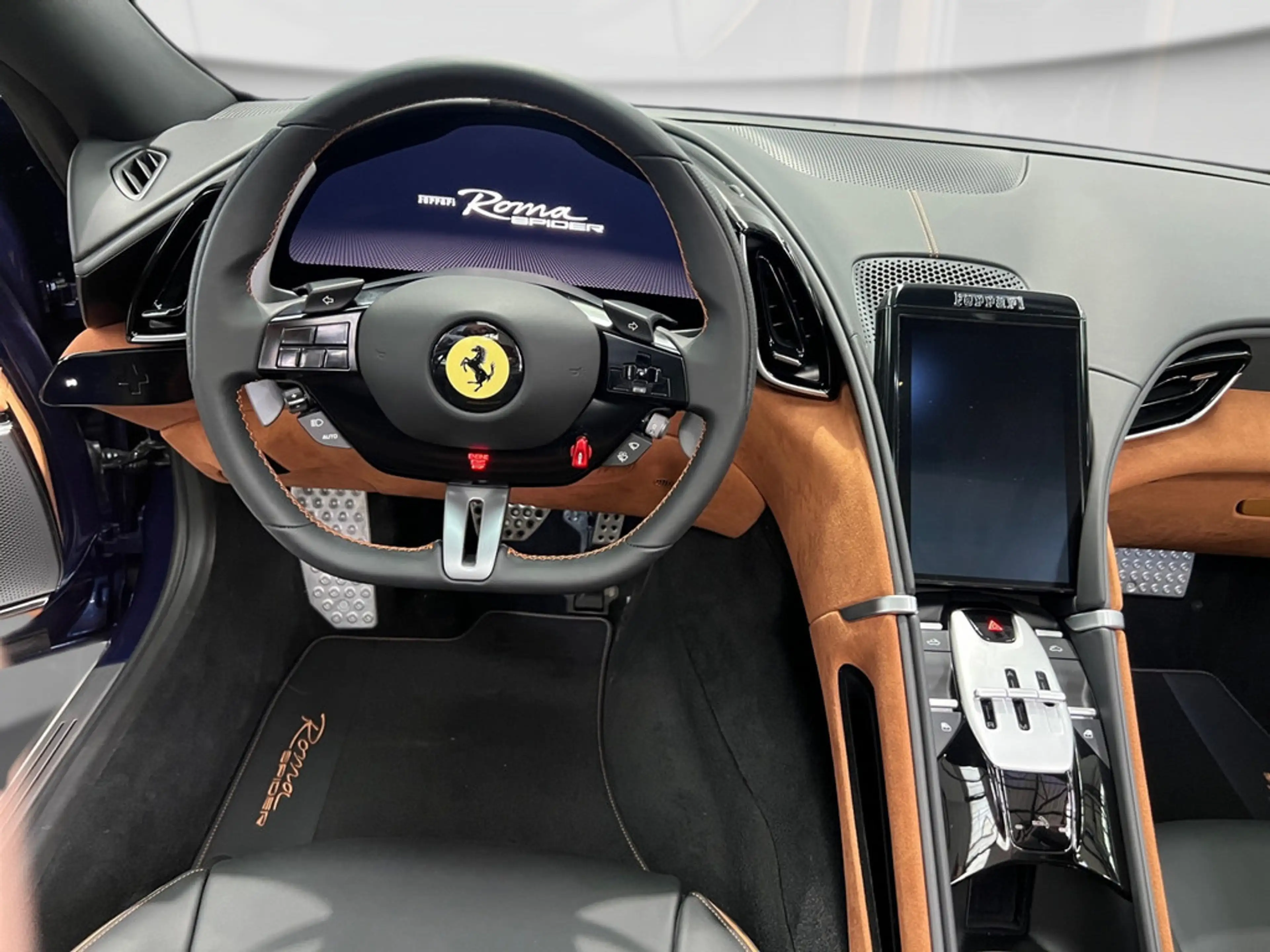 Ferrari Roma Spider — photo 9
