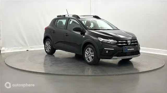 Dacia Sandero view 3