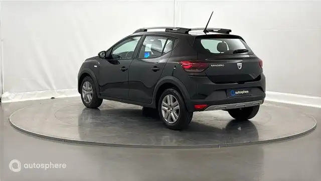Dacia Sandero view 8