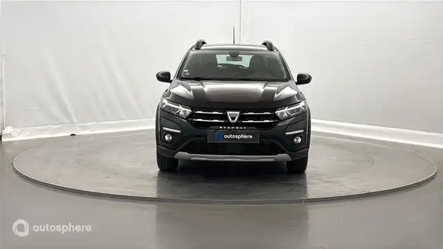 Dacia Sandero view 2