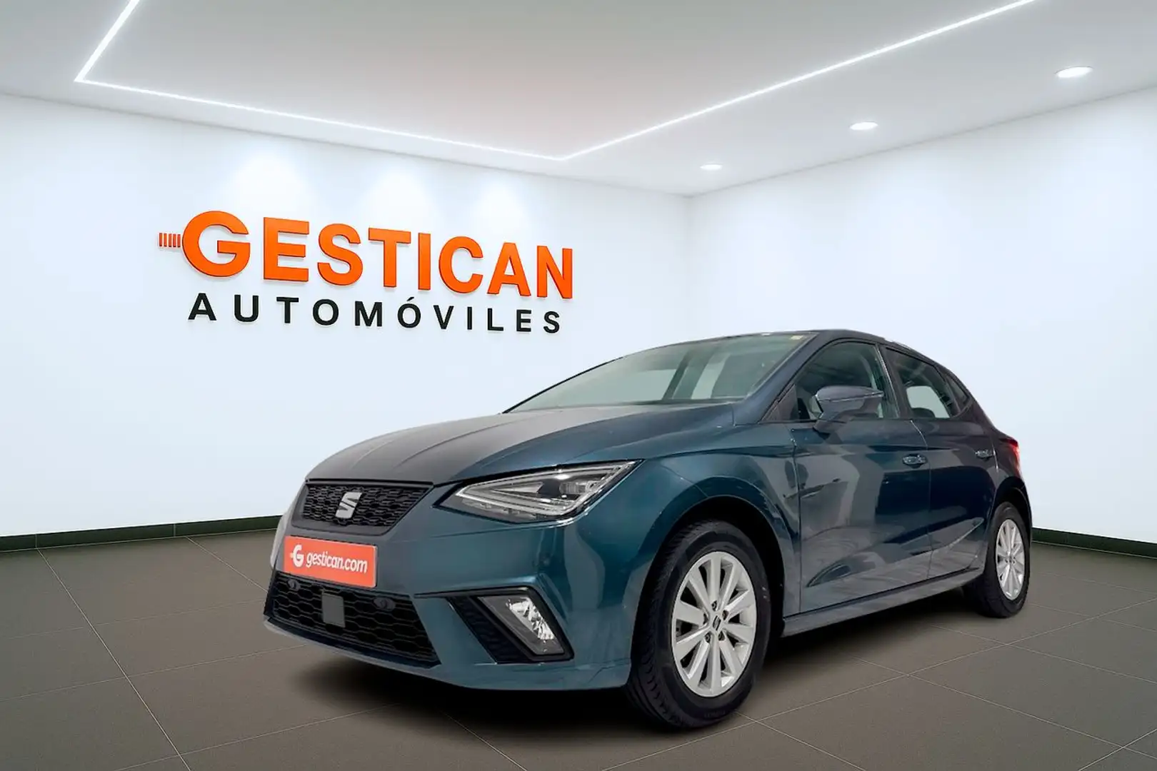SEAT Ibiza 1.0 TSI S&S Style 110 Gris - 2