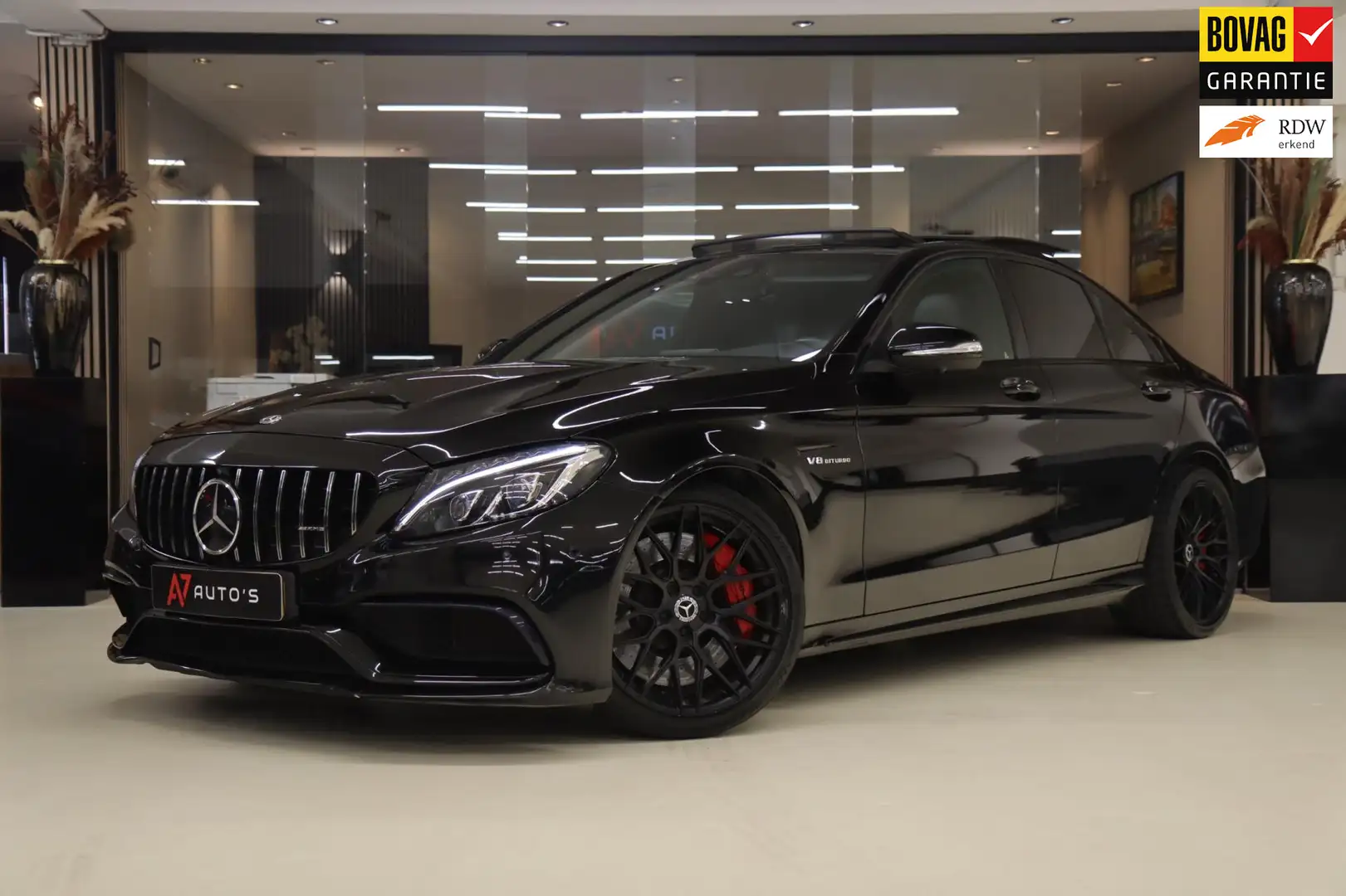 Mercedes-Benz C 63 AMG S PANO/360CAMERA/MEMORYSTOELEN/BOMVOL Zwart - 1