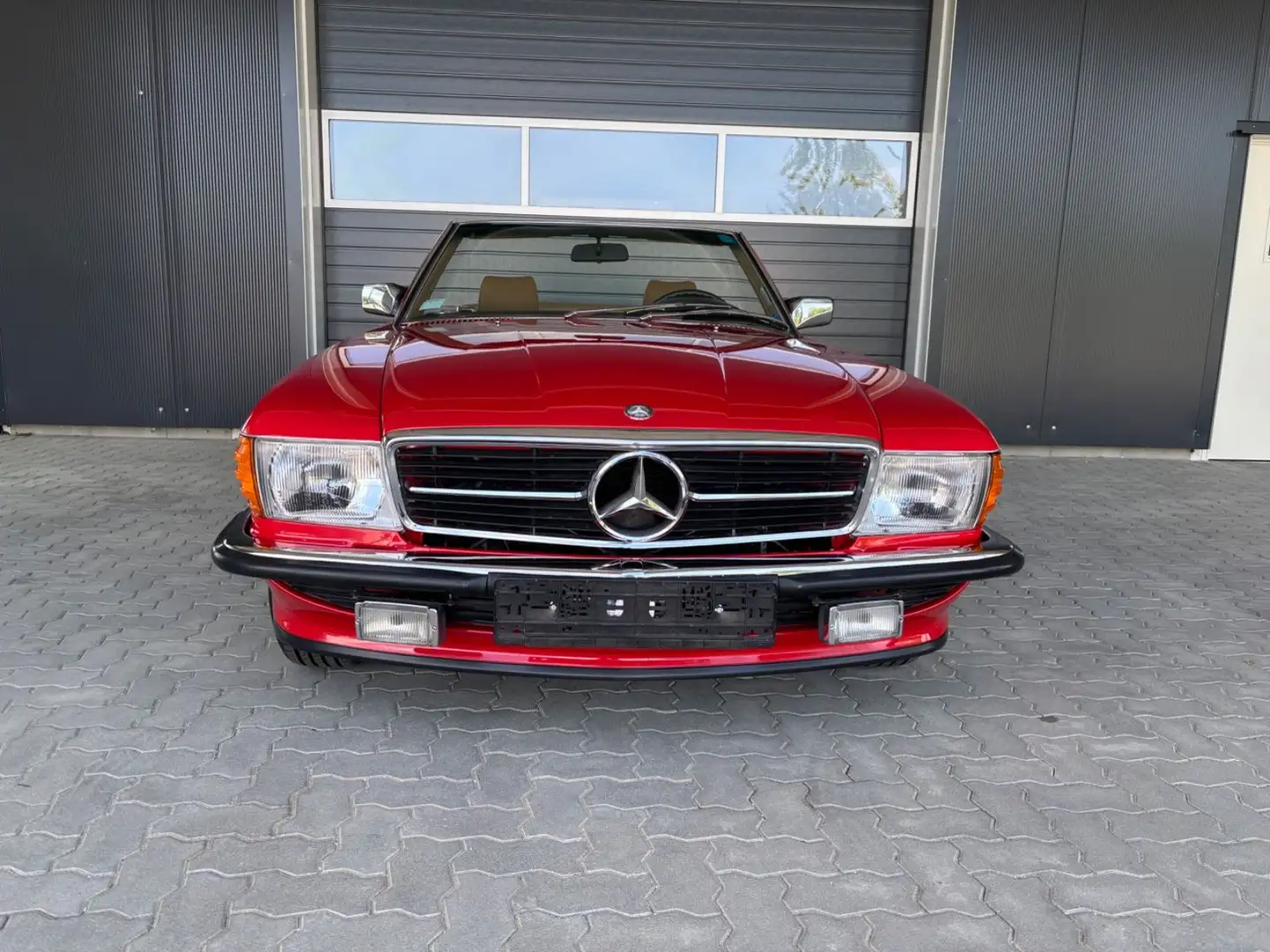 Mercedes-Benz SL 560 - Top  Zustand- Oldtimer_ Tüv Neu Rot - 2