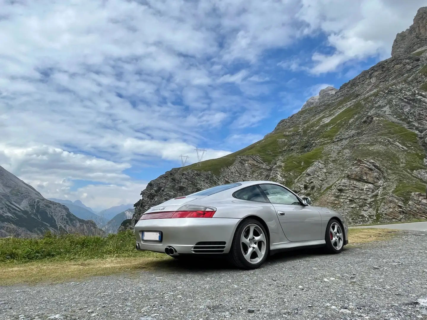 Porsche 911 Coupe 3.6 Carrera 4S - 2