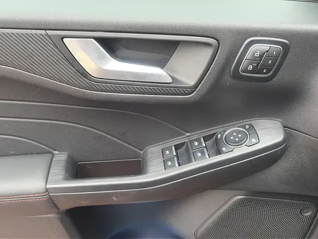Ford Kuga view 6