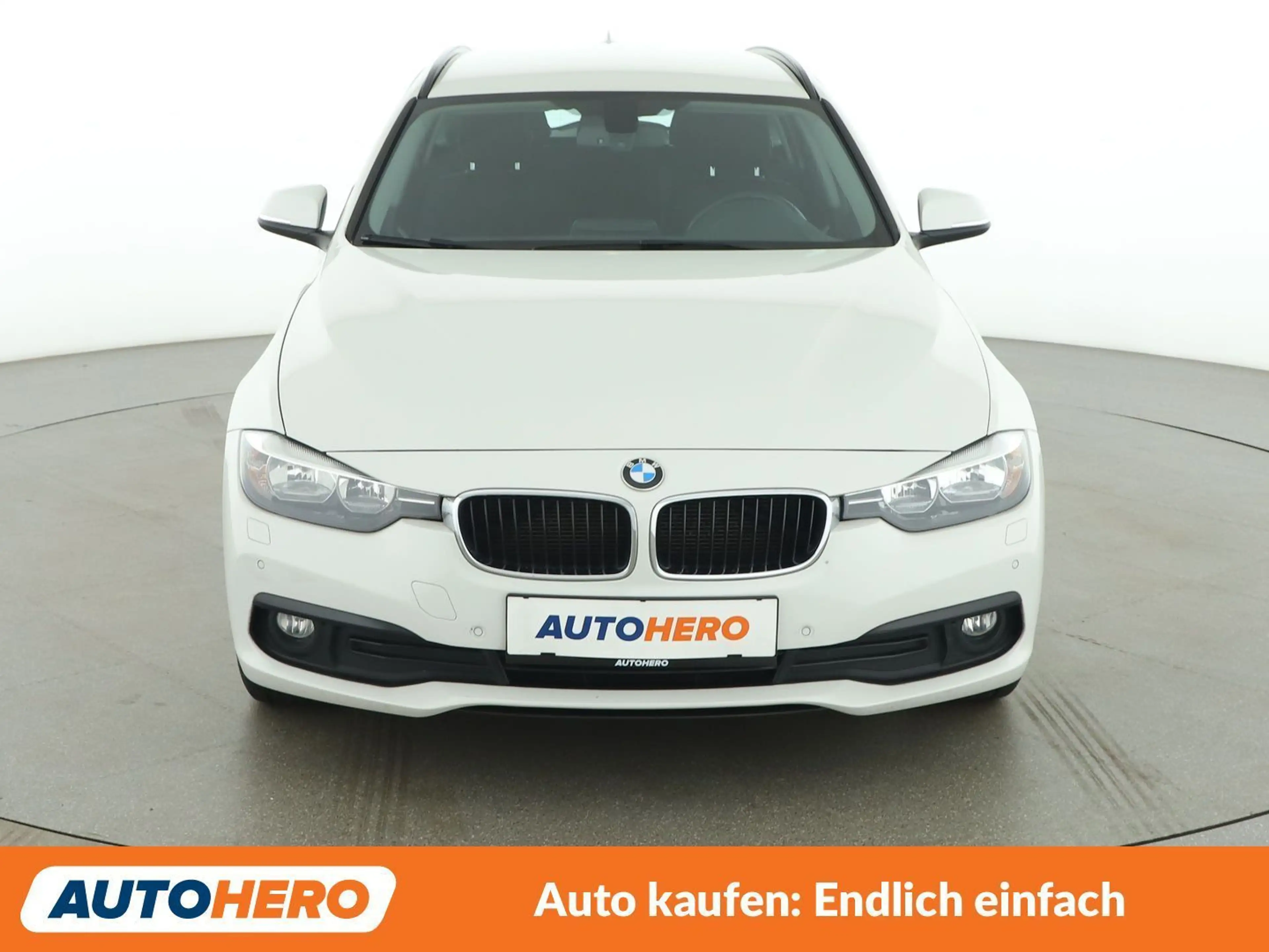 BMW 316 316d Advantage — photo 9