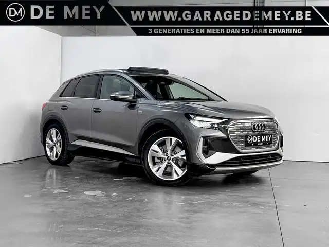 Audi Q4 e-tron S-LINE 45 e-tron 285pk / Pano / Carplay / Camera / ACC / Navi