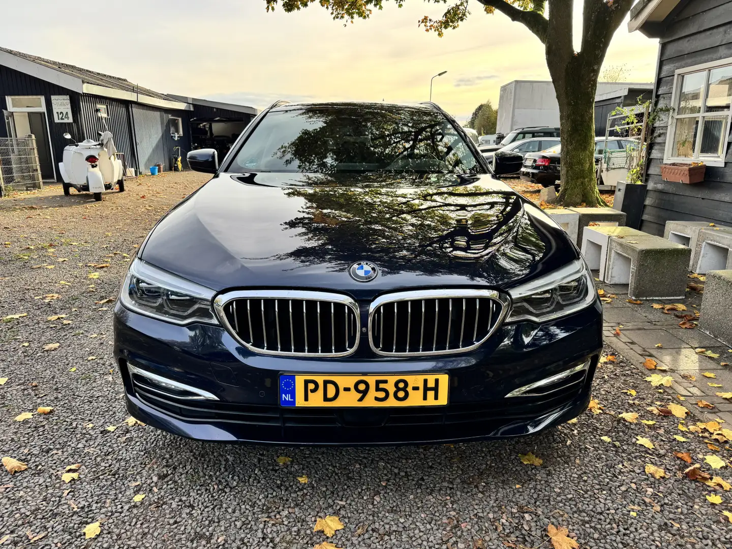 BMW 540 5-serie Touring 540i xDrive High Executive Bleu - 2