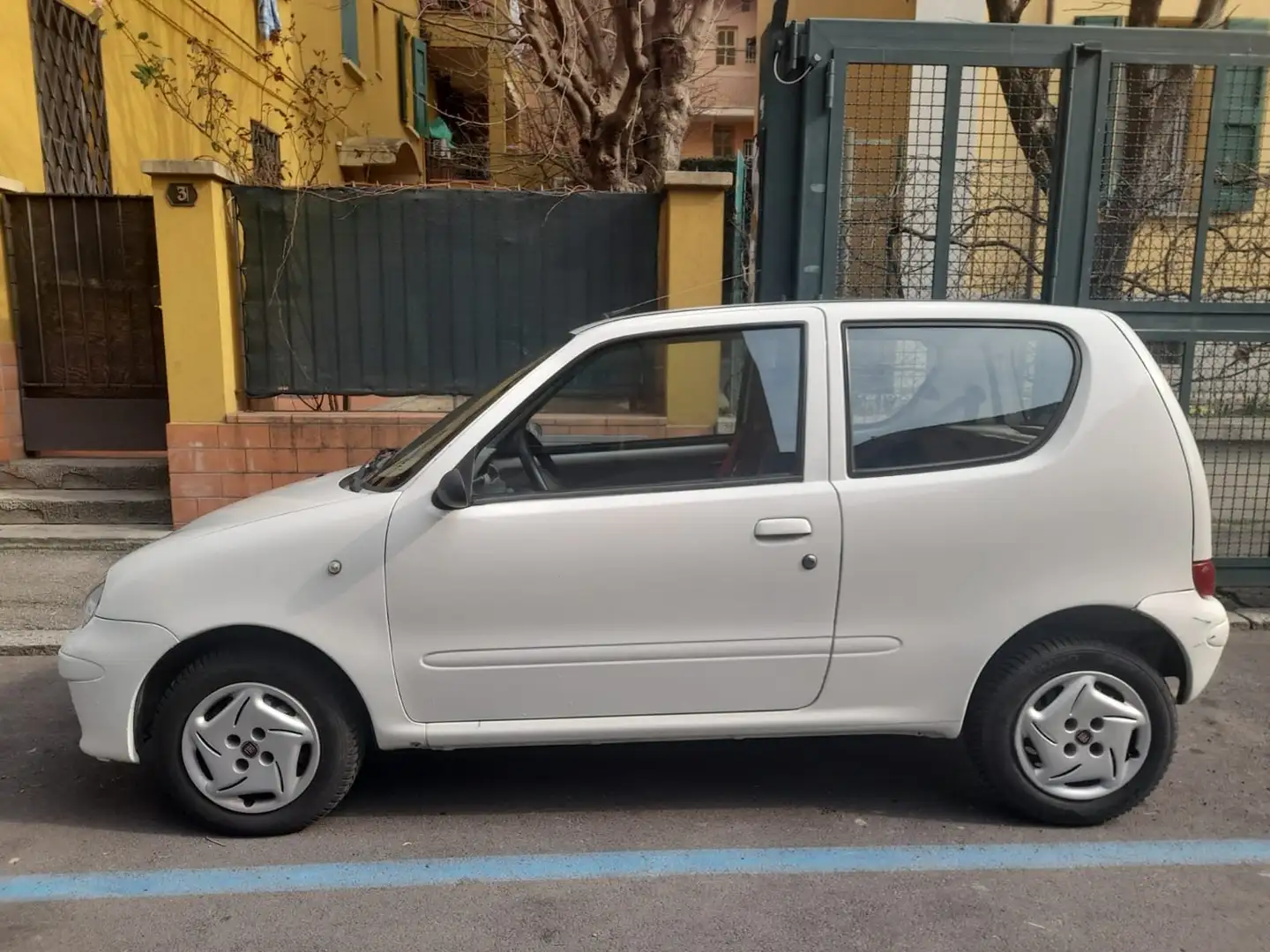 Fiat 600 600 III 2005 1.1 Biały - 1