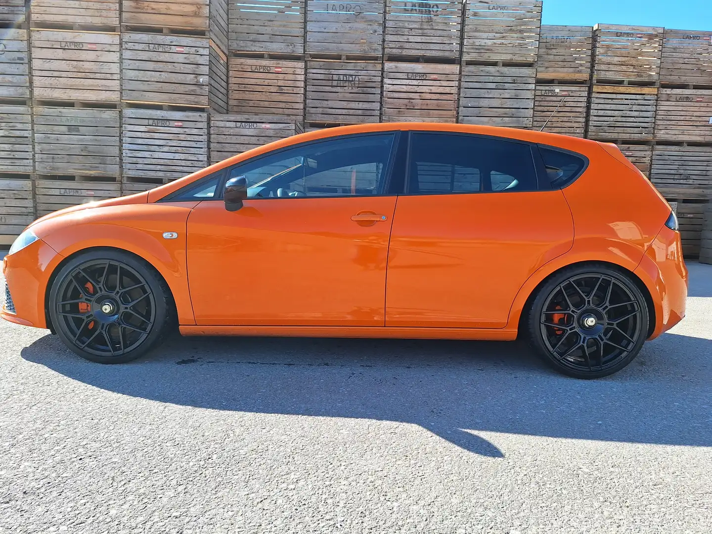 SEAT Leon Leon Cupra 2,0 TFSI Cupra Orange - 1