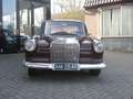Mercedes-Benz 190 Automaat 190 D Staat in de Krim Rood - thumbnail 2