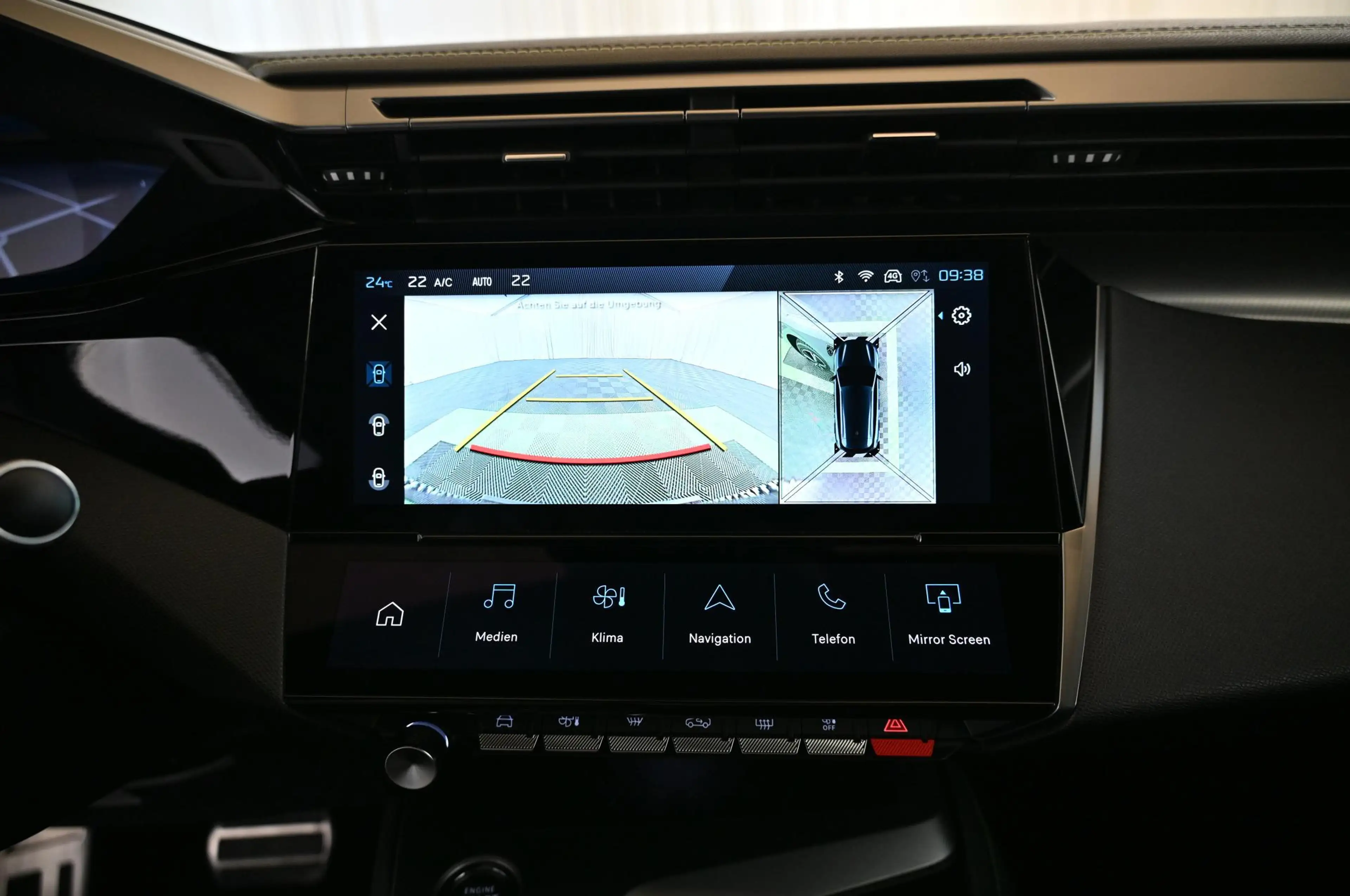 Peugeot 308 SW 1.2 e-THP EAT8 GT MATRIX/NAVI/SOUND-HIFI/18 — photo 15