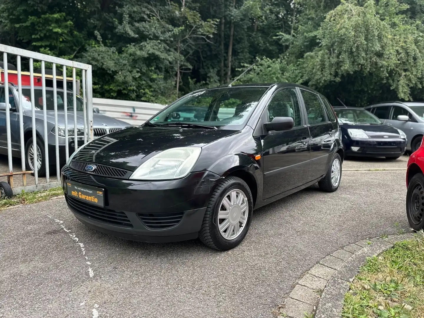 Ford Fiesta Ambiente*Tüv Neu*2 Hand*Klimanlage* Zwart - 2