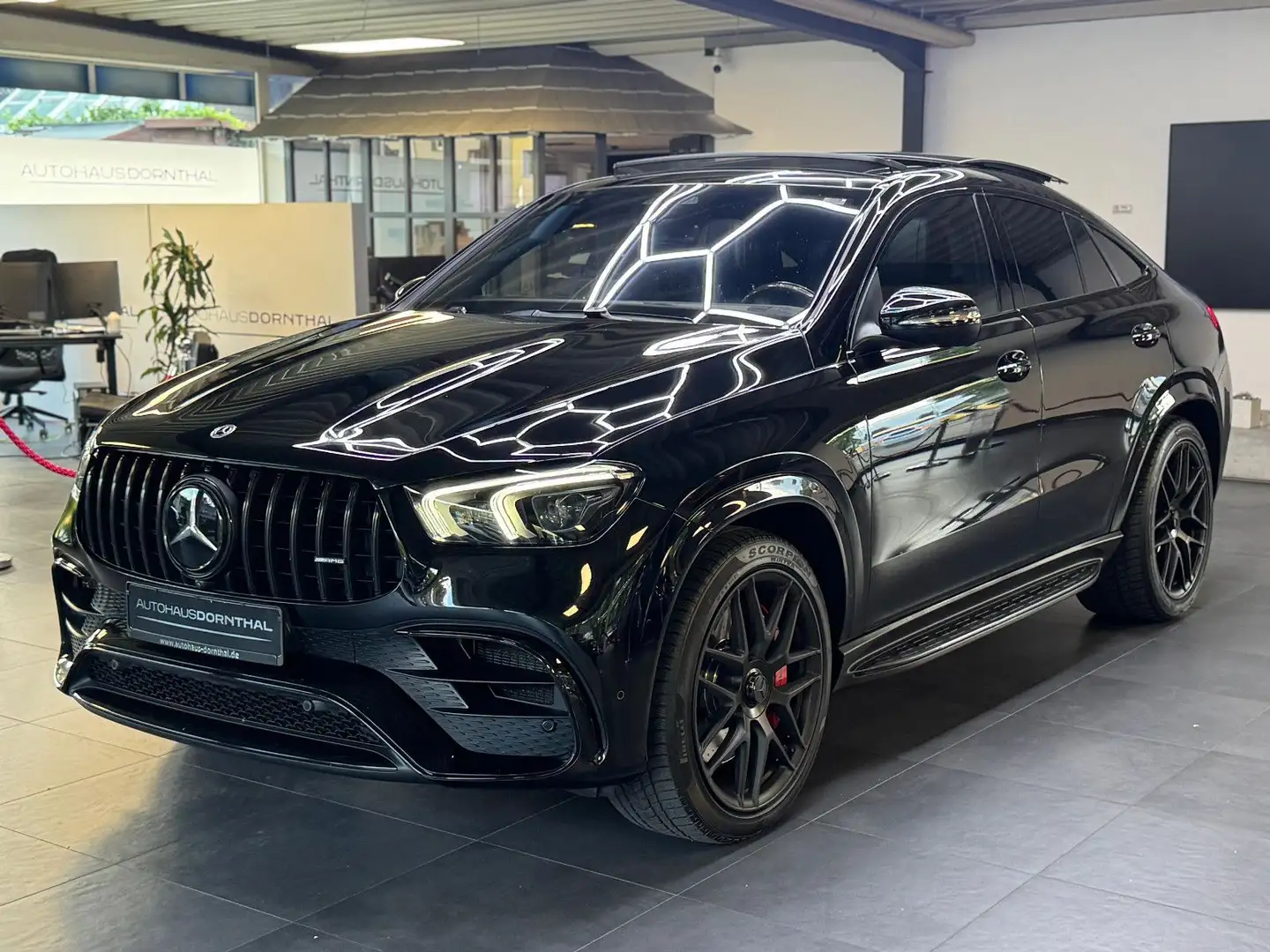 Mercedes-Benz GLE 63 AMG GLE 63 S AMG 4Matic+ Coupe/CARBON/HUD/PANO Schwarz - 1