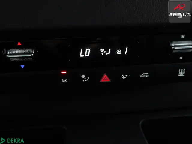 Mercedes-Benz Sprinter view 15