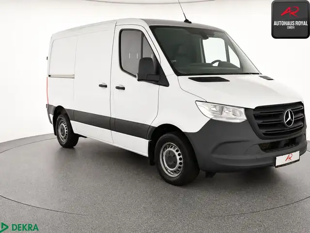 Mercedes-Benz Sprinter view 7