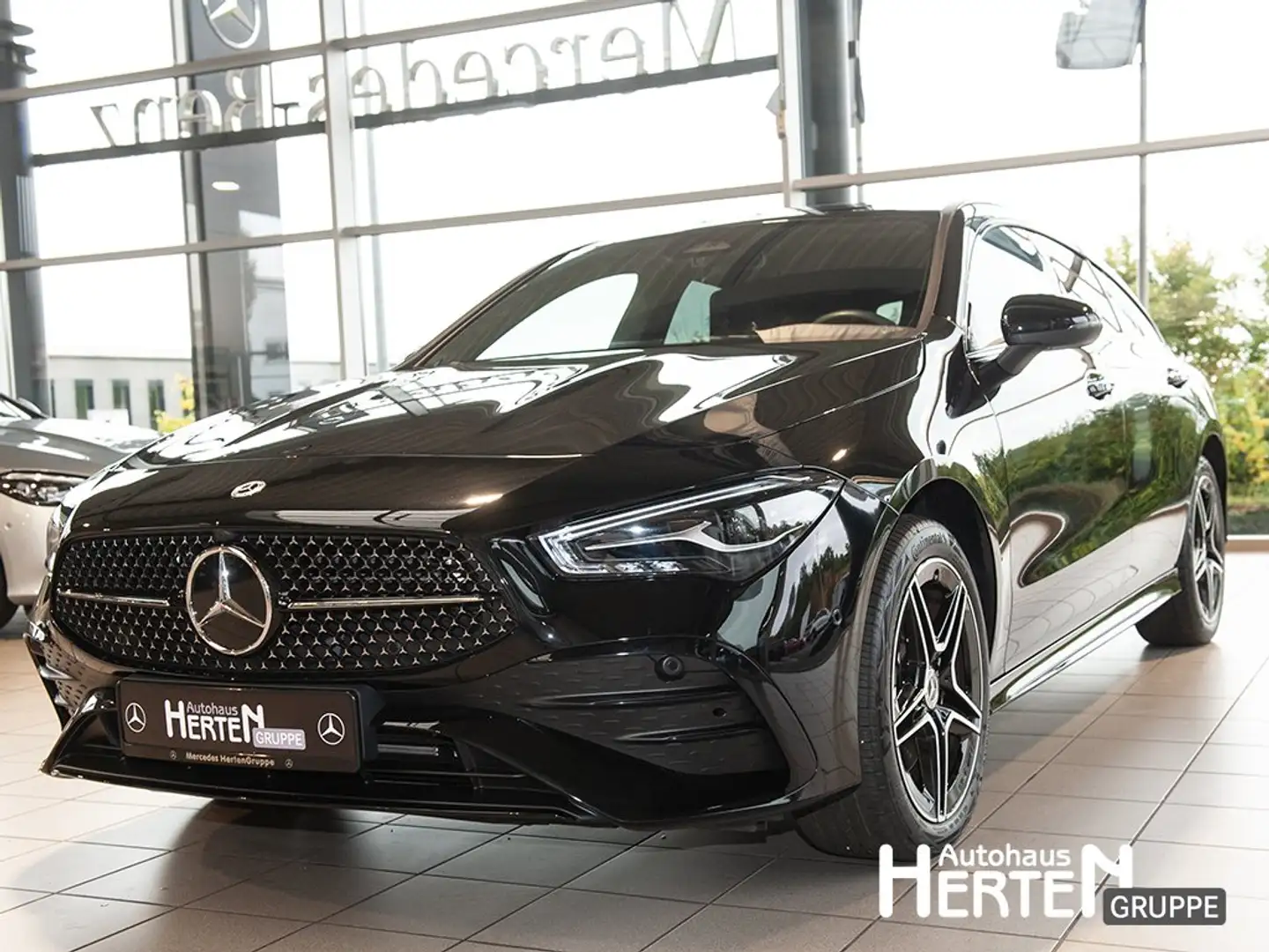 Mercedes-Benz CLA 250 e SB+AMG PREMIUM+NIGHT+AHK+LED+R-KAMERA+ Schwarz - 1