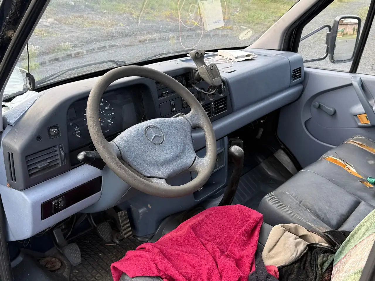 Mercedes-Benz Sprinter 412 D Abschleppwagen Klima 3-Sitzer, foto 12