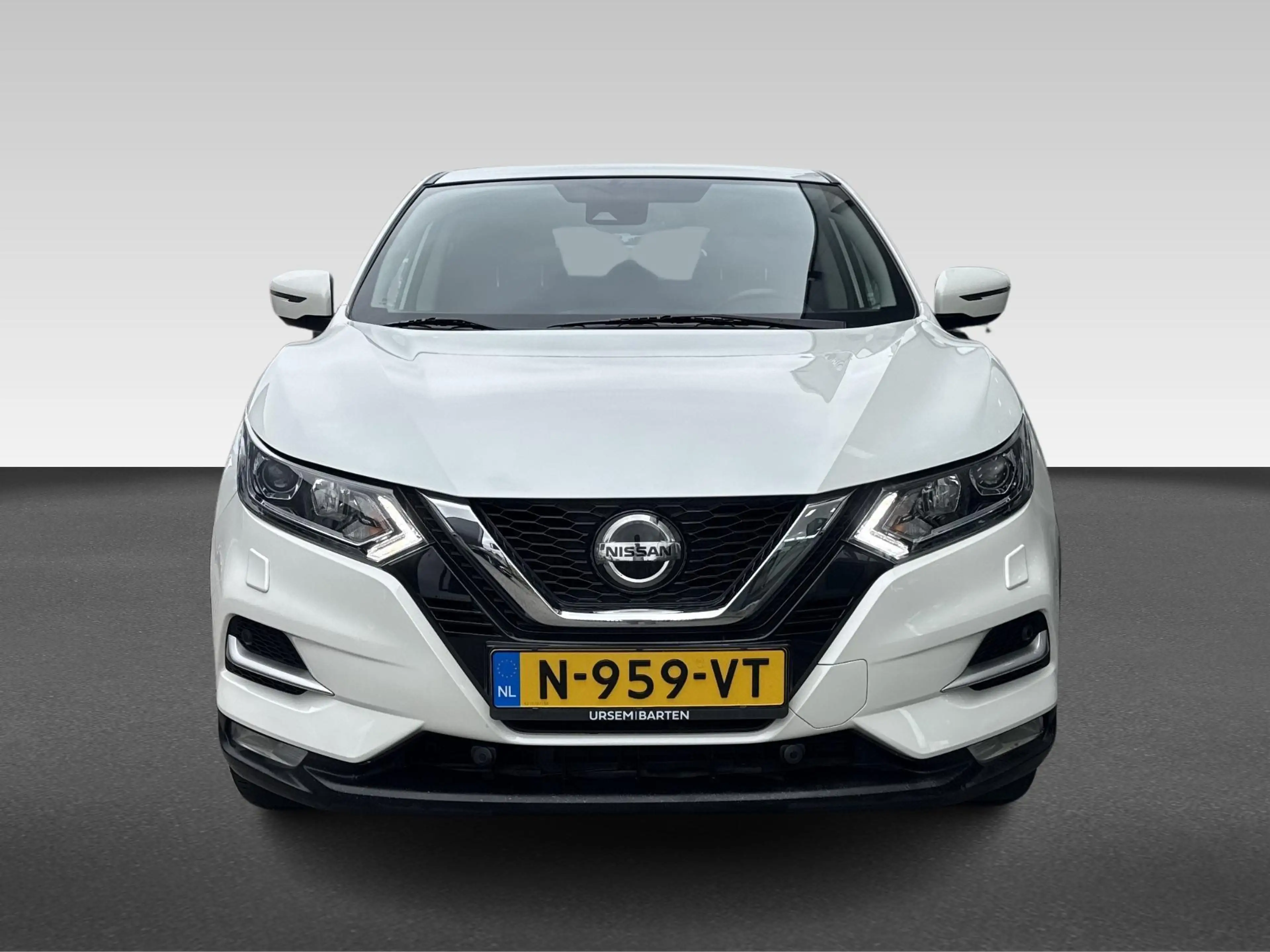 Nissan Qashqai 1.3 DIG-T Design Edition | Achteruitrij assistent — photo 7