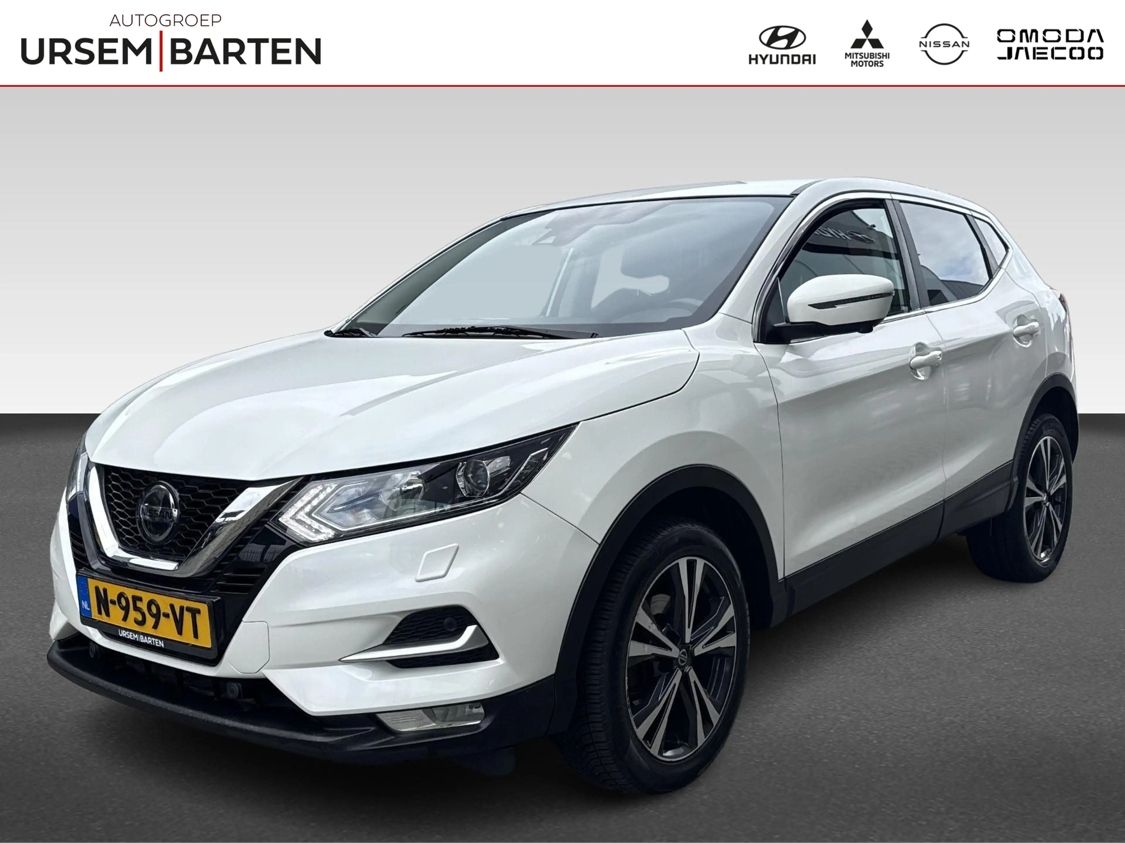 Nissan Qashqai 1.3 DIG-T Design Edition | Achteruitrij assistent