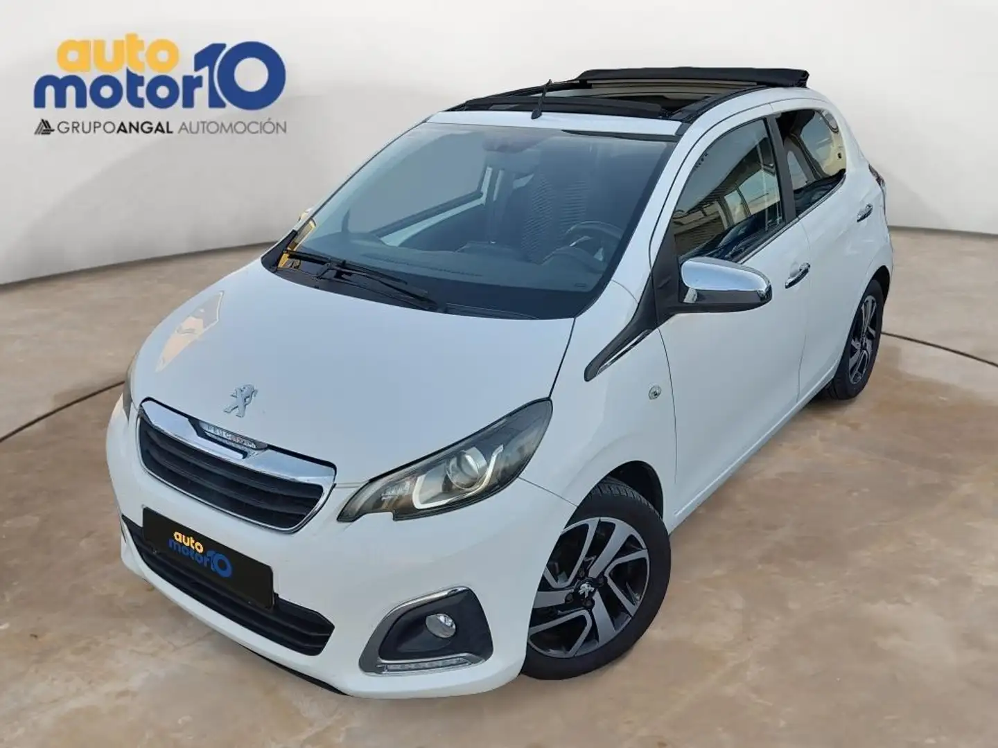 Peugeot 108 Top! 1.2 PureTech Allure - 2