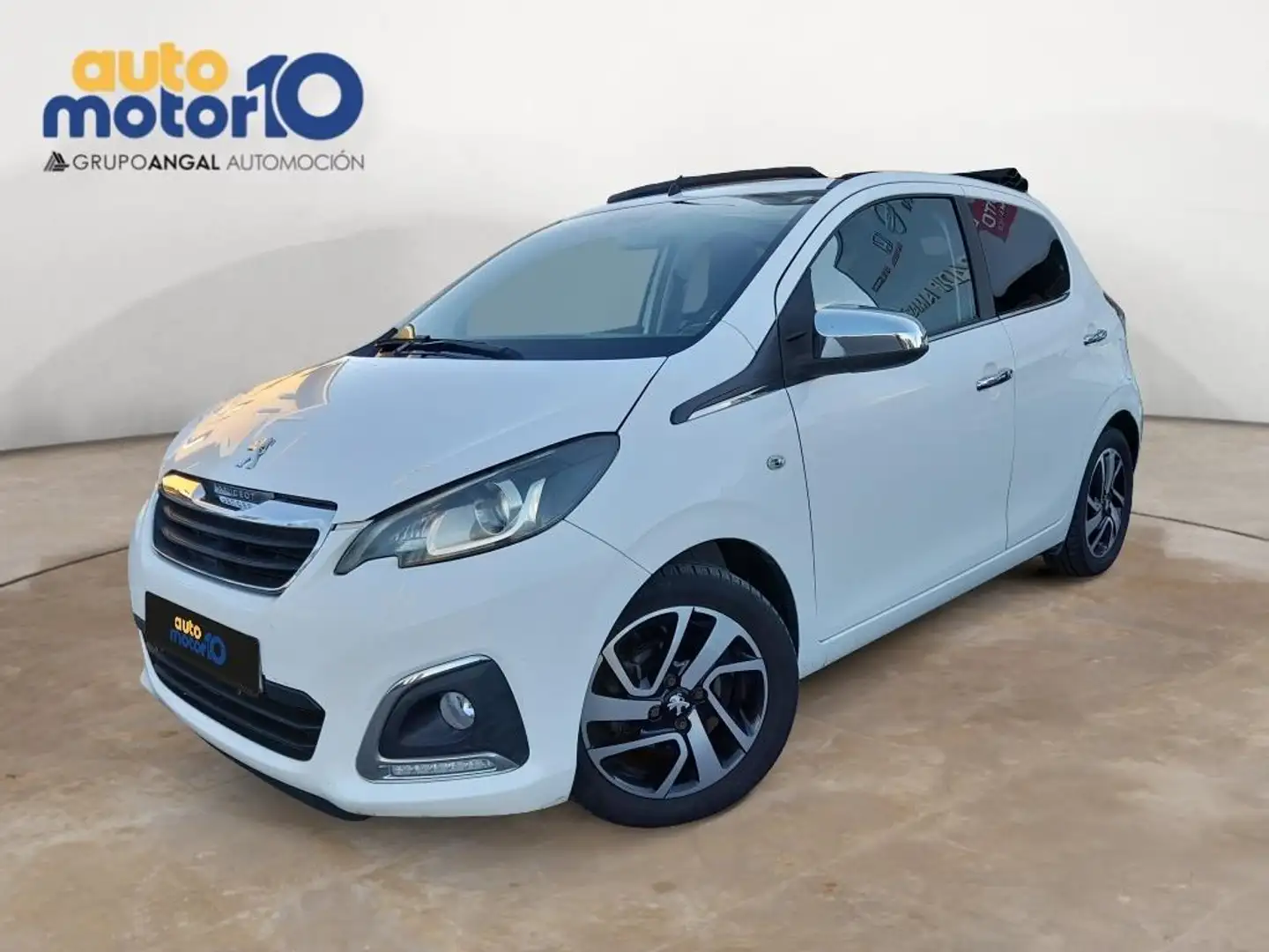 Peugeot 108 Top! 1.2 PureTech Allure - 1