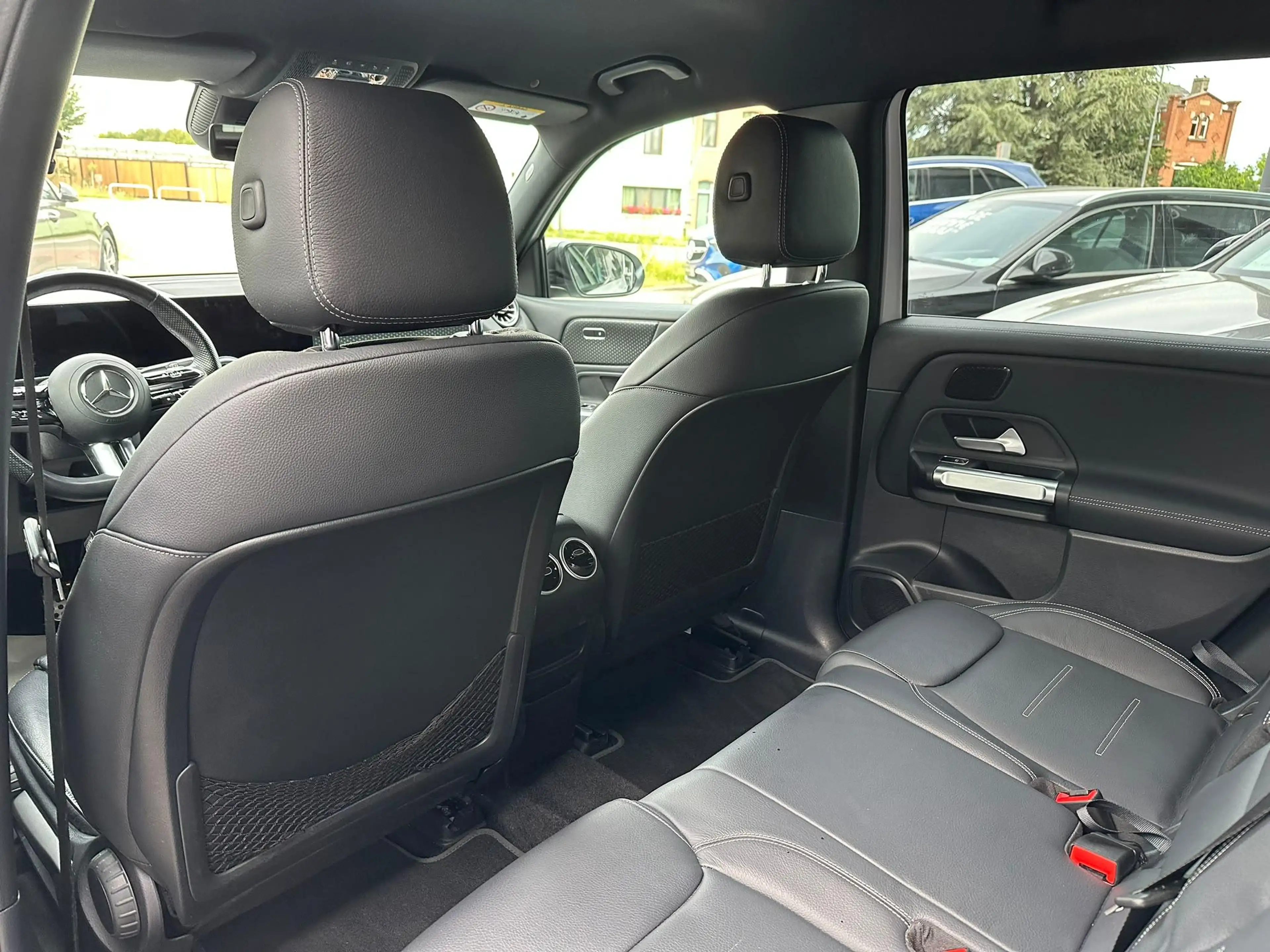 Mercedes-Benz EQB 250 EQB 250+ AMG Line 7Places — photo 17
