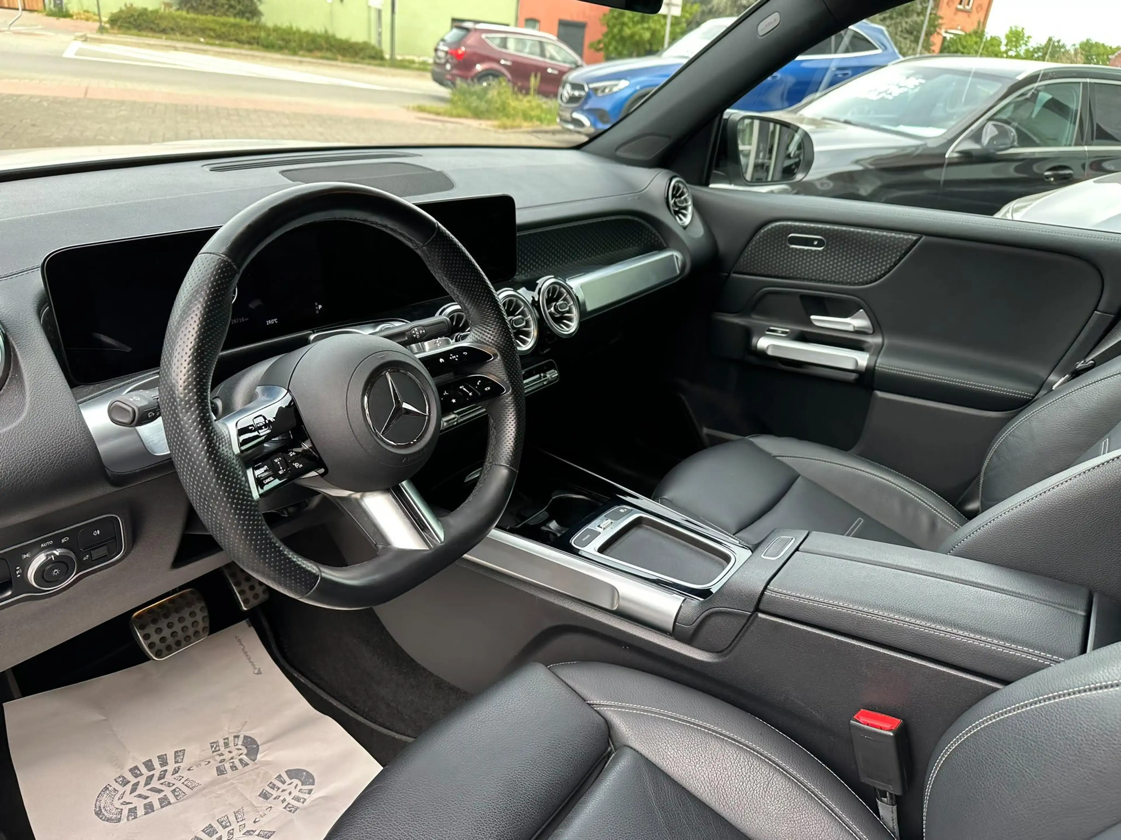 Mercedes-Benz EQB 250 EQB 250+ AMG Line 7Places — photo 11