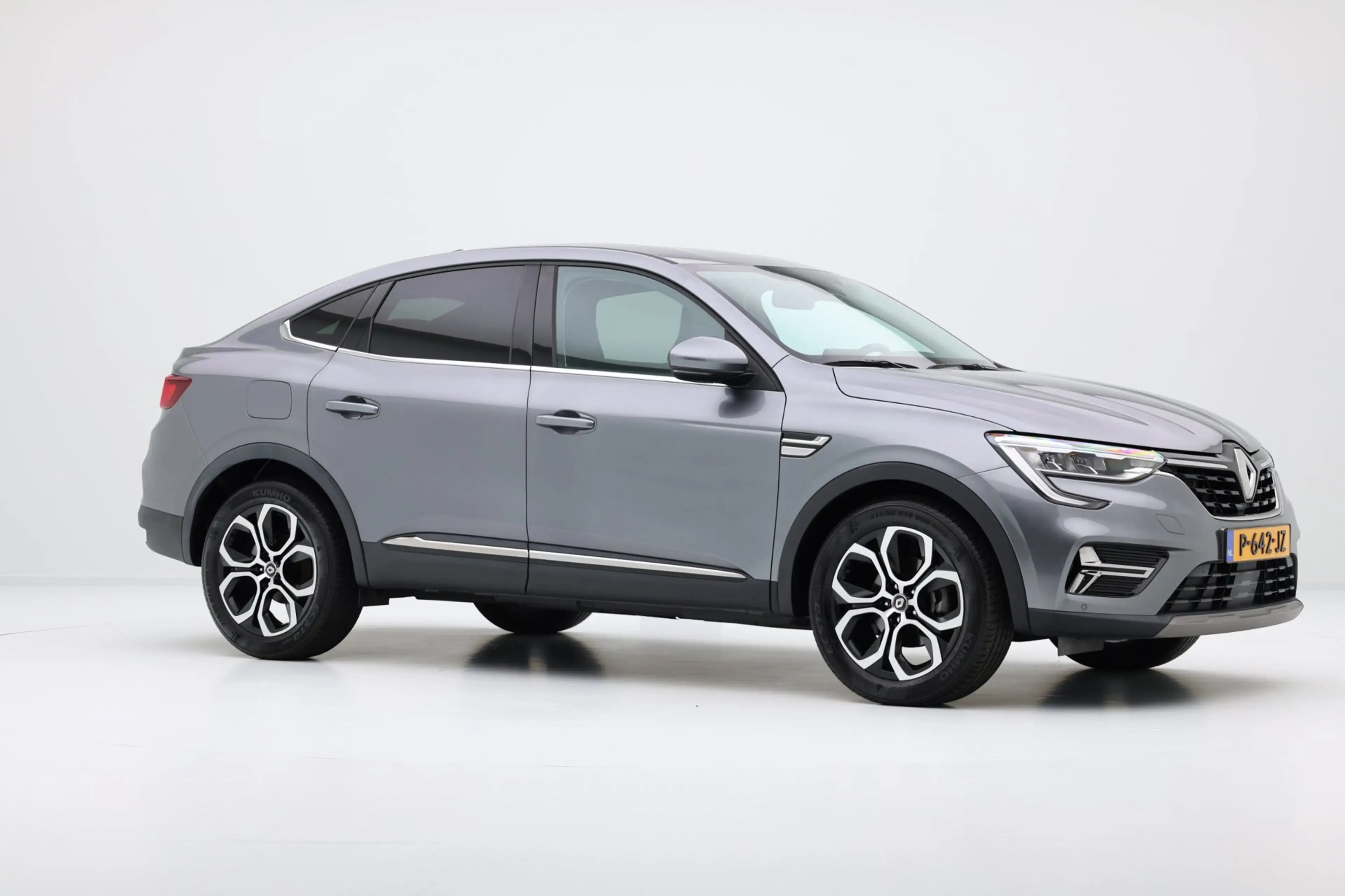 Renault Arkana 1.6 E-Tech Hybrid aut. 145 Intens Navi|Clima|PDC|L — photo 4