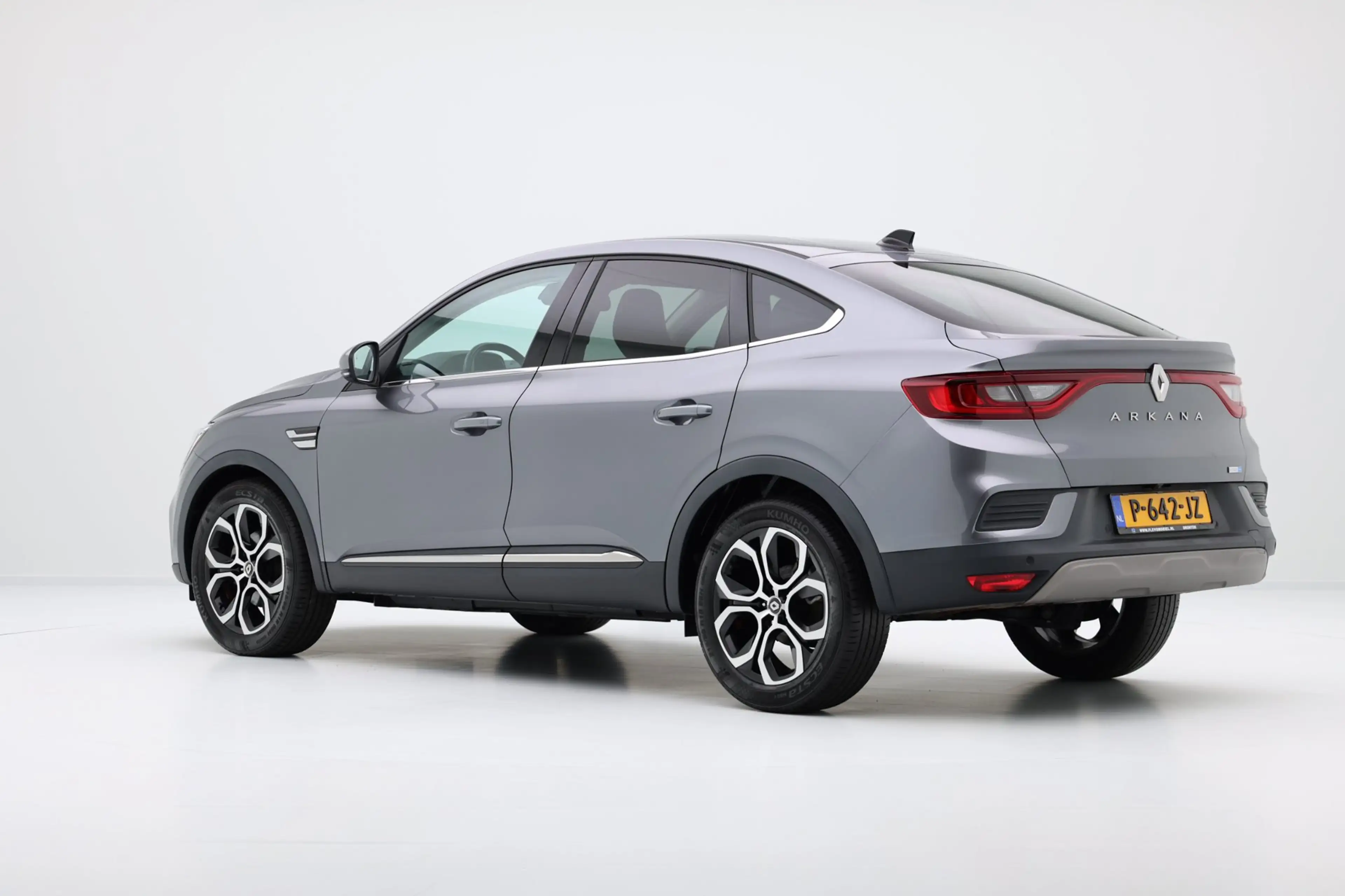 Renault Arkana 1.6 E-Tech Hybrid aut. 145 Intens Navi|Clima|PDC|L — photo 32