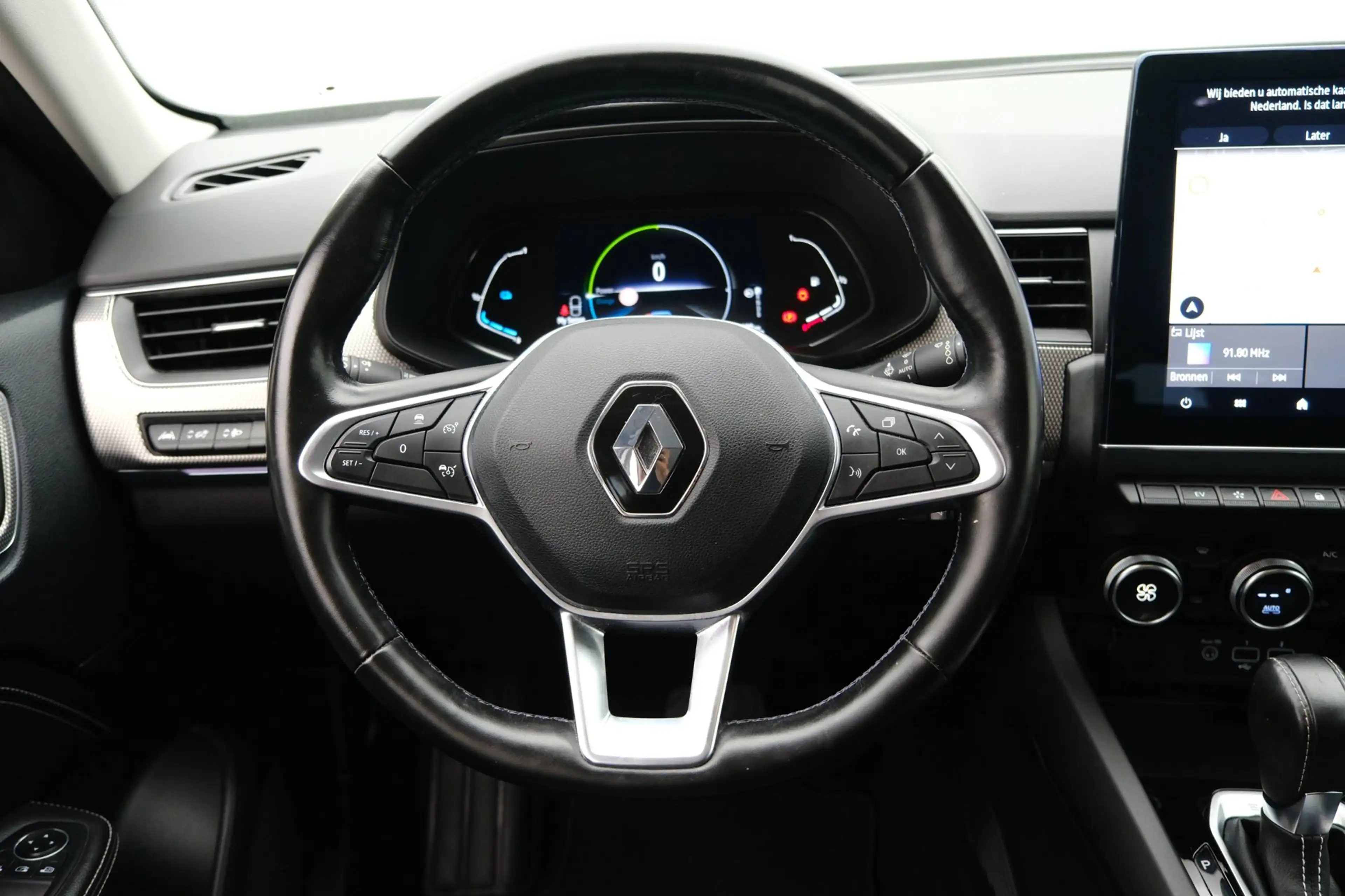 Renault Arkana 1.6 E-Tech Hybrid aut. 145 Intens Navi|Clima|PDC|L — photo 9