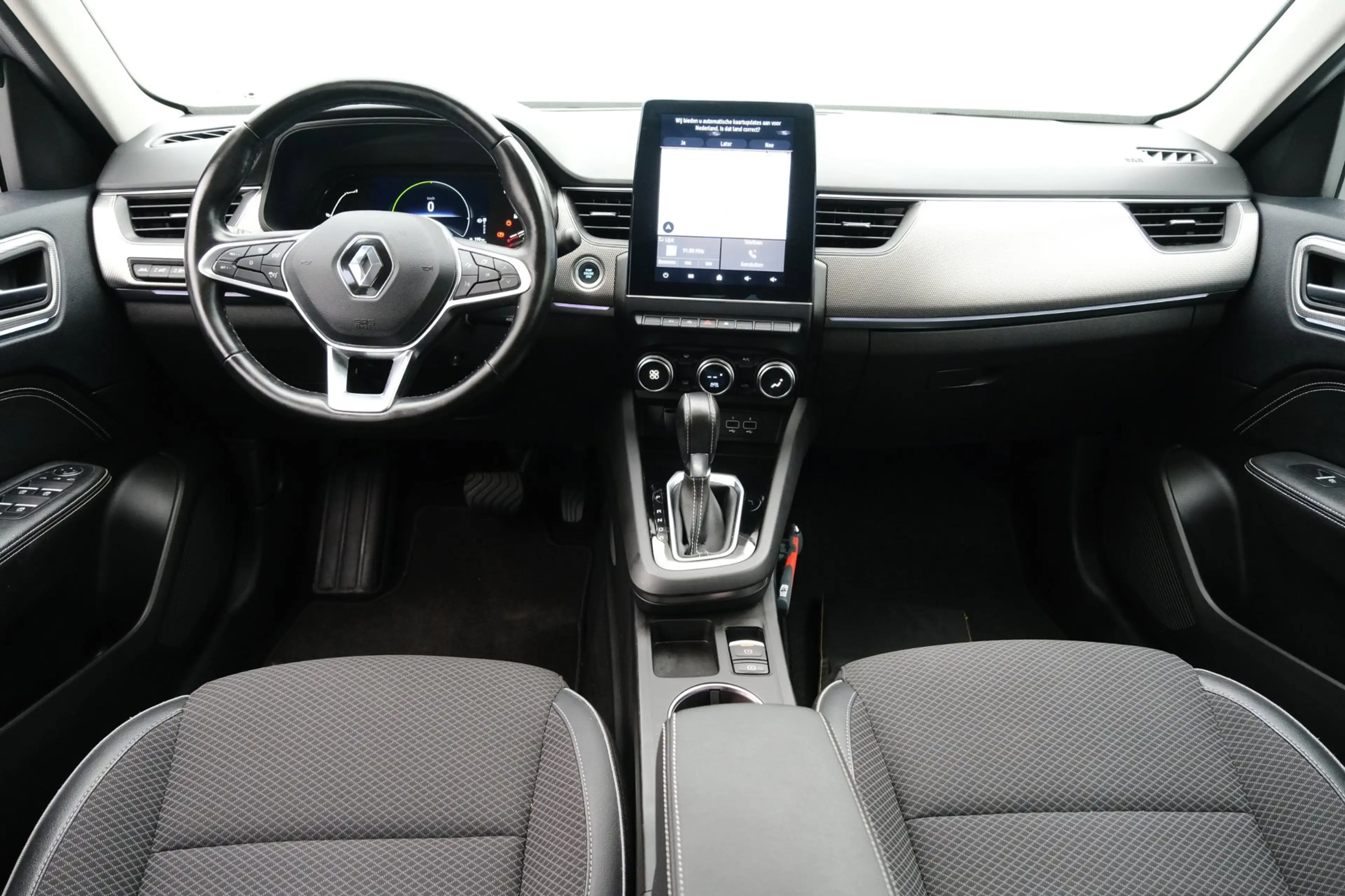 Renault Arkana 1.6 E-Tech Hybrid aut. 145 Intens Navi|Clima|PDC|L — photo 5