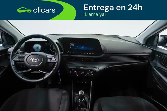 Hyundai i20 view 12