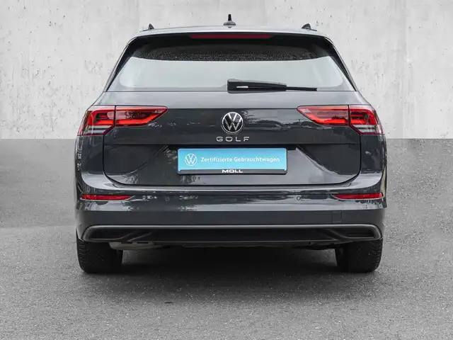 Volkswagen Golf view 6
