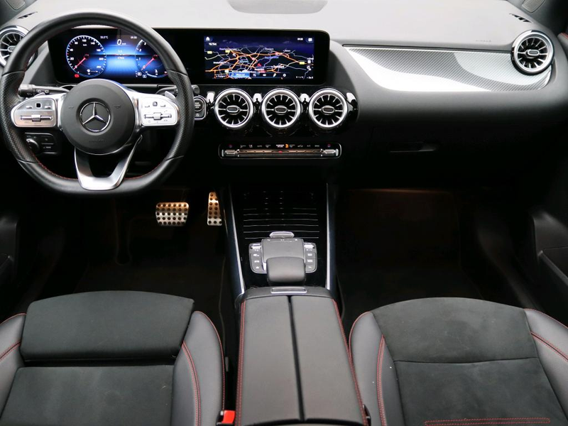 Mercedes-Benz GLA 180 AMG Line Premium | Night Pakket | Ledkoplampen | P — photo 6