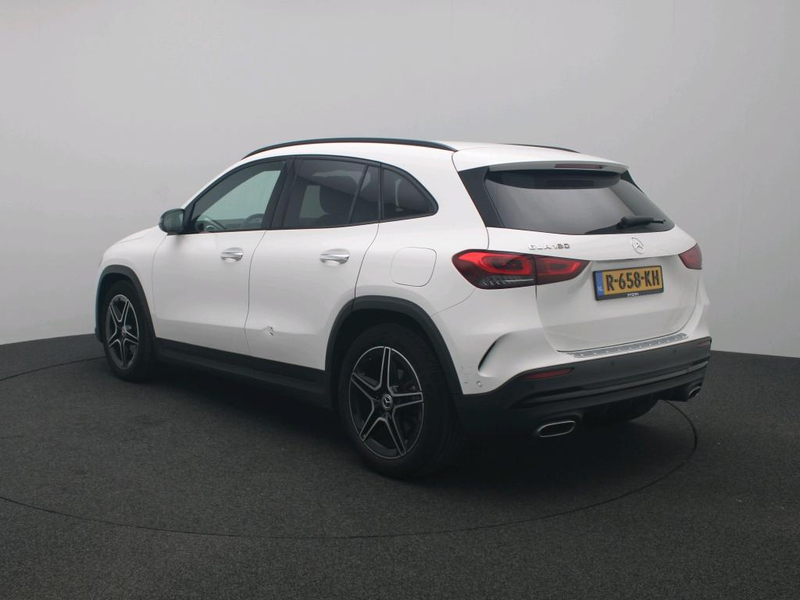 Mercedes-Benz GLA 180 AMG Line Premium | Night Pakket | Ledkoplampen | P — photo 4