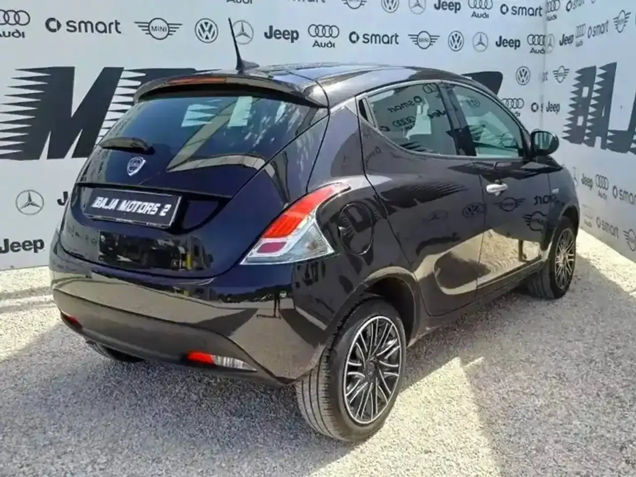 Lancia Ypsilon 2023