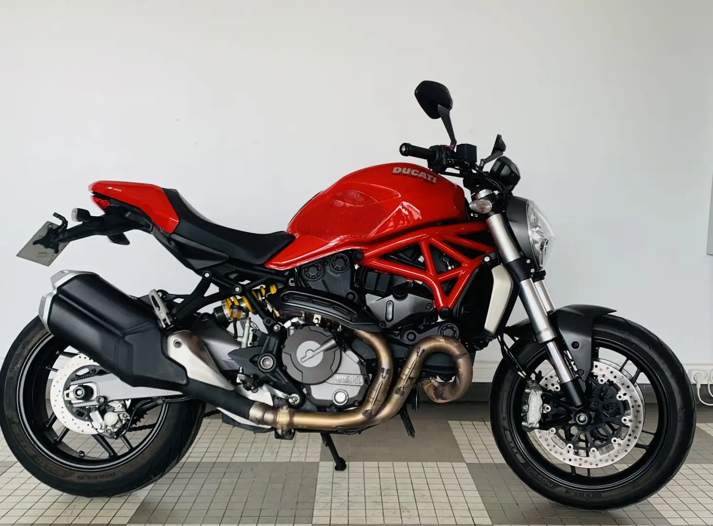 Ducati Rouge - 1