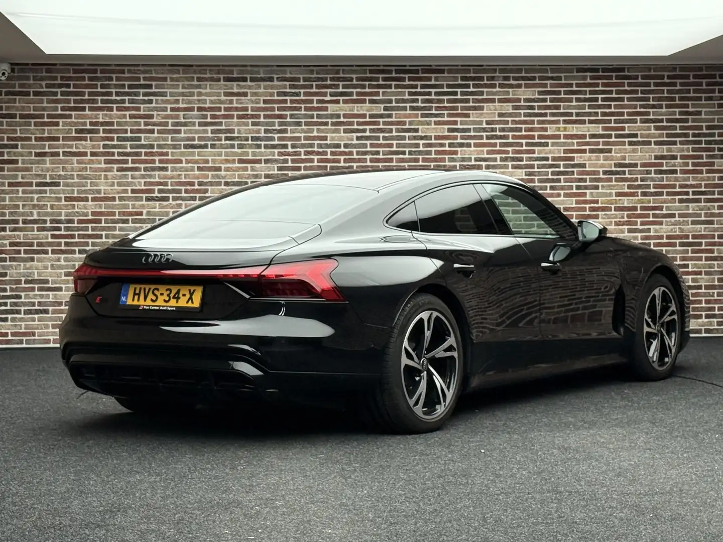 Audi RS e-tron GT 93 kWh DAK SFEER HEADUP CARPLAY LUCHTVERING Noir - 2