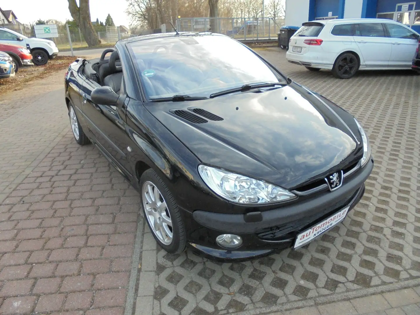 Peugeot 206 CC Platinum 135 Schwarz - 1