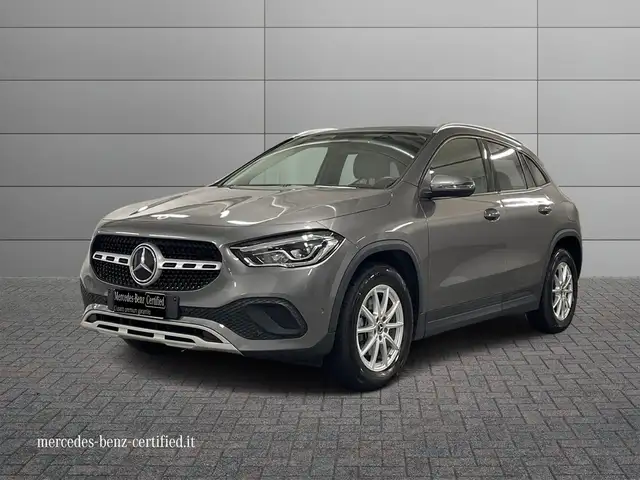 Mercedes-Benz GLA 200 - GLA 200 d Business Extra auto