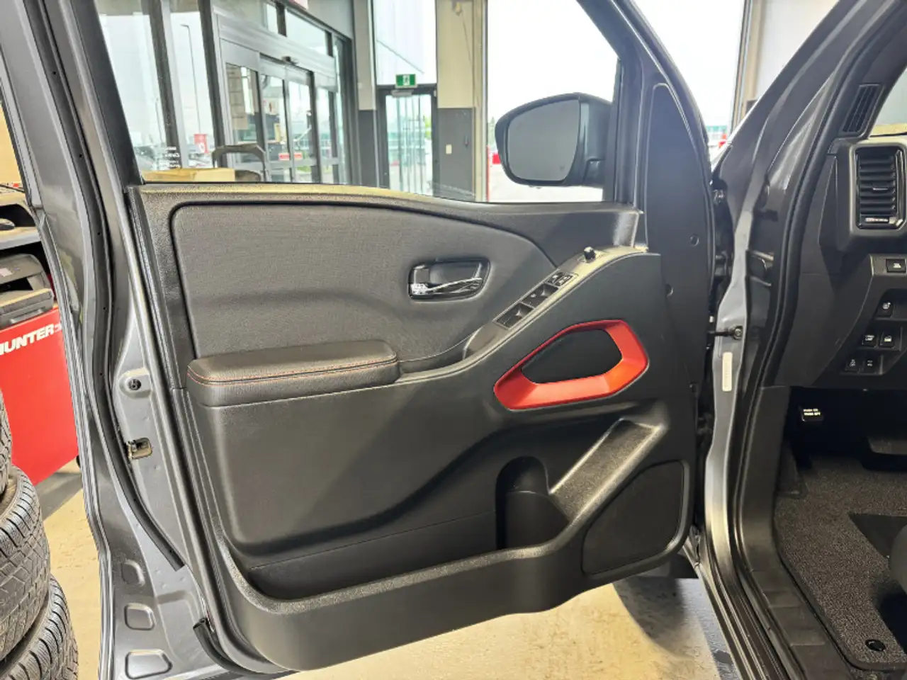 Nissan Frontier снимка Nissan Frontier