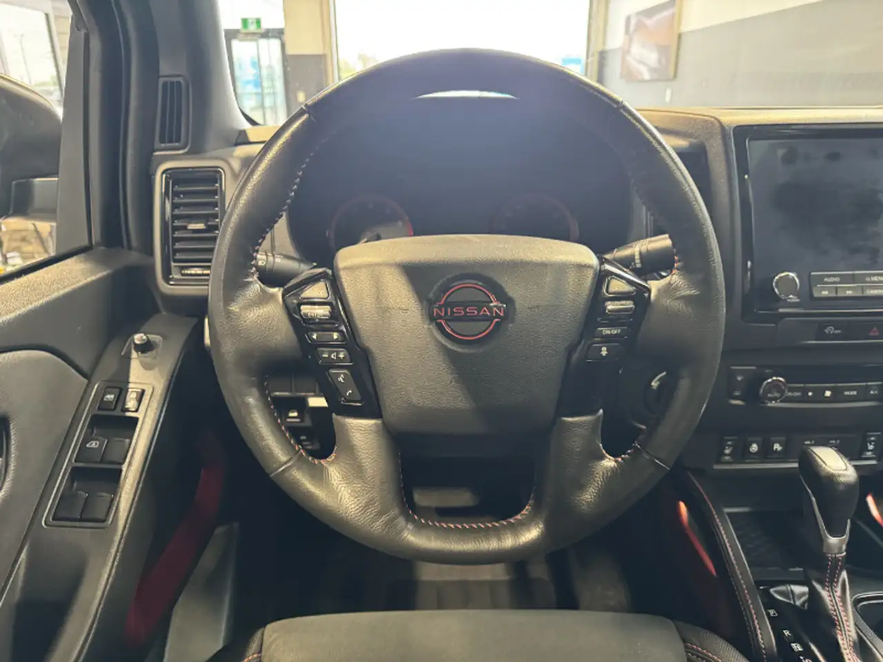 Nissan Frontier снимка Nissan Frontier