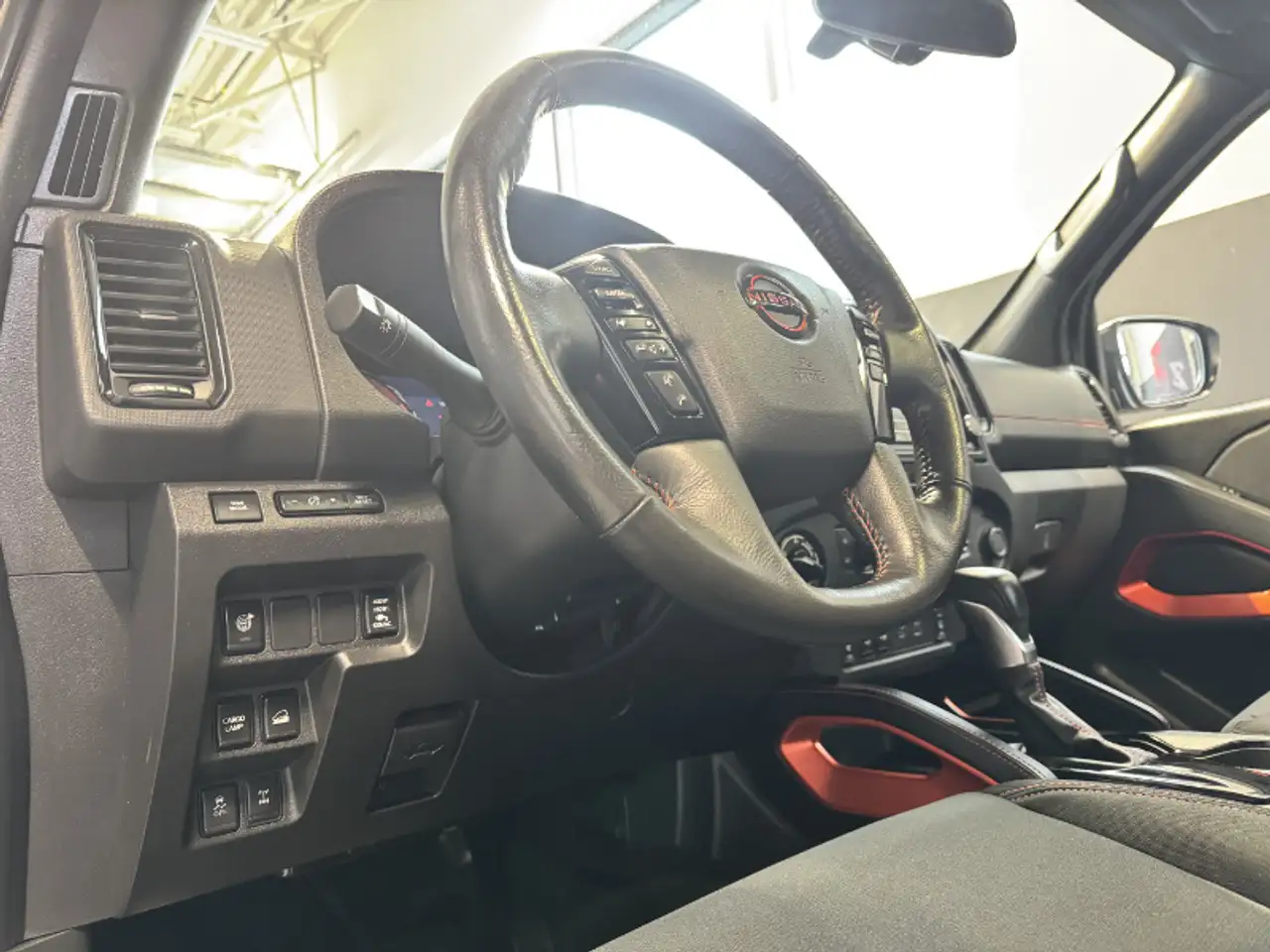 Nissan Frontier снимка Nissan Frontier