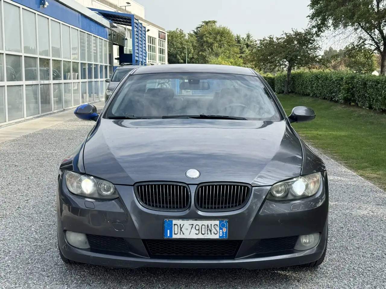 BMW 330