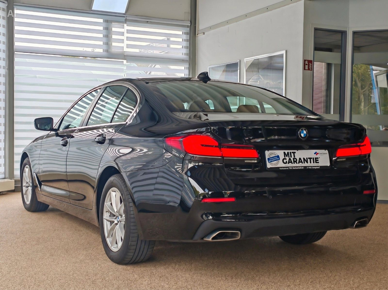 BMW 530 d Limo KAM Ad.LED 4xKlima Komf.Zug Unfallfrei — photo 3