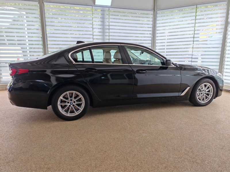 BMW 530 d Limo KAM Ad.LED 4xKlima Komf.Zug Unfallfrei — photo 6