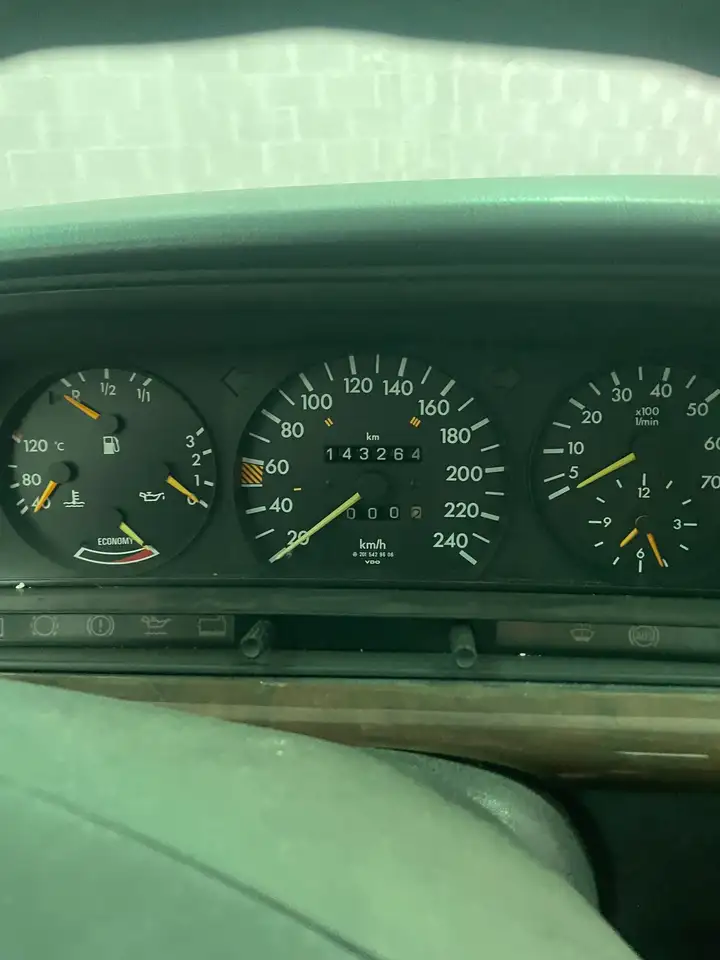 Mercedes-Benz 190E 2.6, foto 12