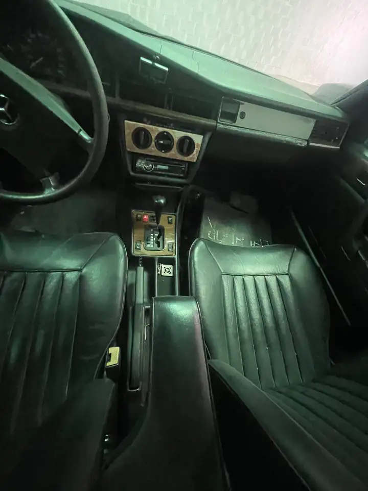 Mercedes-Benz 190E 2.6, foto 9